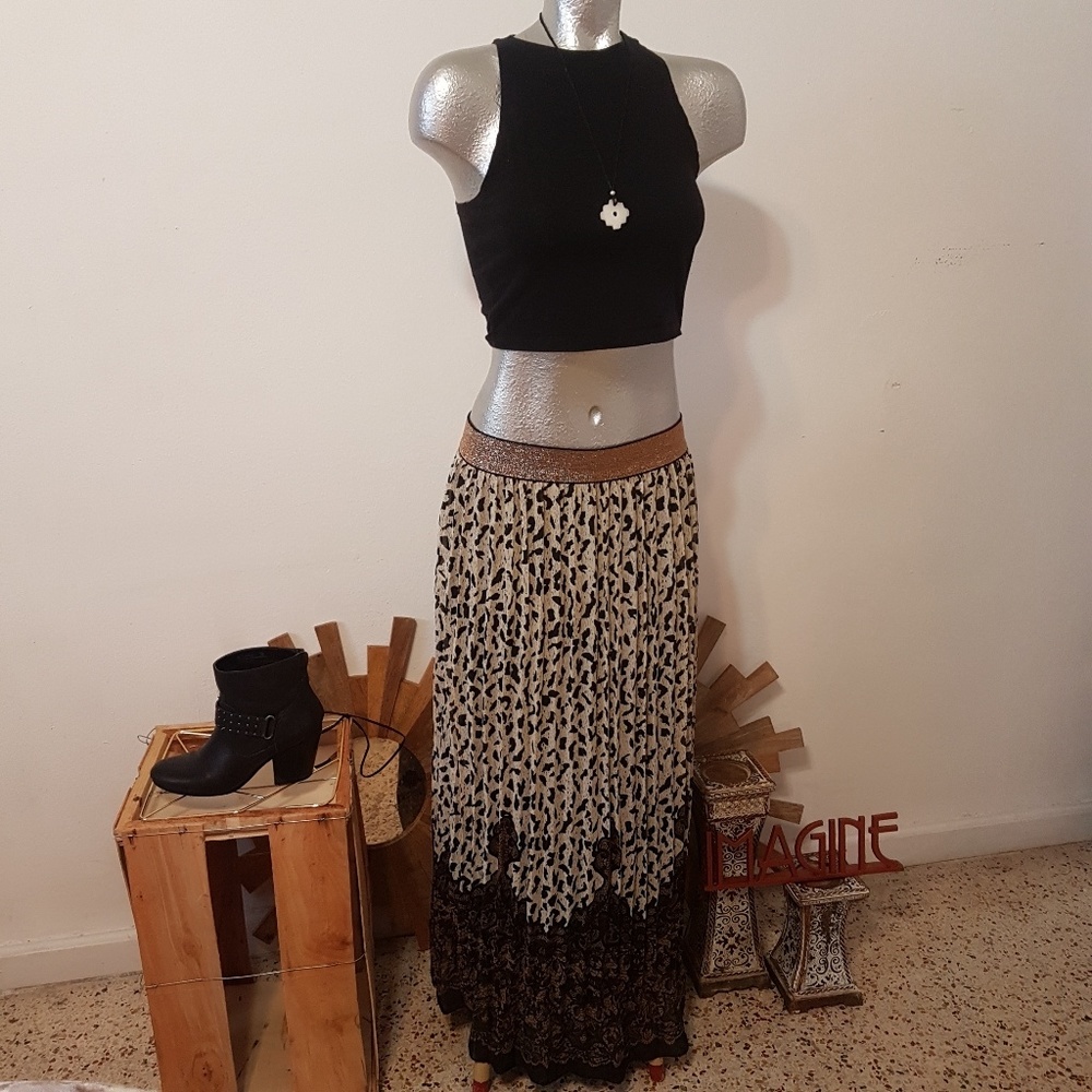 Animal print long skirt